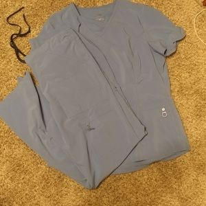 Lynx Ceil Blue Scrub Set